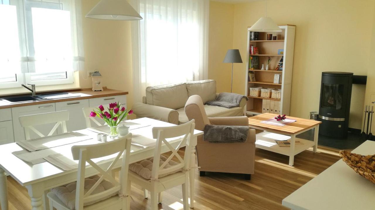 Ferienwohnung Luba Lipa Drachhausen Luaran gambar